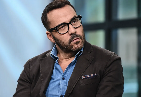 The Charms and Challenges of Being Jeremy Piven post thumbnail image